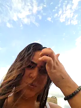 sexy-latin10 online show from December 15, 10:14 pm