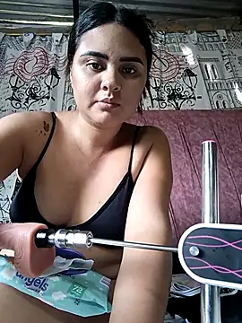 Snapshot of sexy-latin10 chatting on April 18, 7:58 pm sexy-latin10 online show from April 18, 7:58 pm