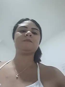 Snapshot of sexy-latin10 chatting on July 3, 11:27 am sexy-latin10 online show from July 3, 11:27 am