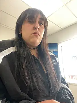 ThicBunz online show from February 19, 3:49 pm