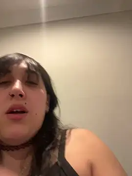 ThicBunz online show from February 21, 3:01 am