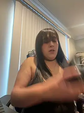 ThicBunz online show from February 21, 4:48 pm