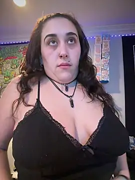 ThicBunz online show from February 16, 10:28 pm