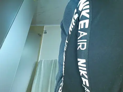 Snapshot of hornymilf_69xxx chatting on March 7, 4:44 pm hornymilf 69xxx online show from March 7, 4:44 pm