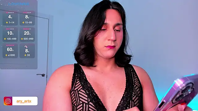 Snapshot of Ary_art chatting on January 8, 4:11 pm Ary art online show from January 8, 4:11 pm