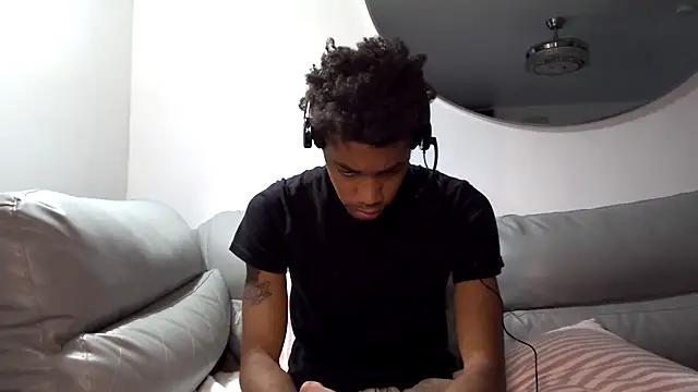 Skinnyblackman online show from October 9, 10:19 pm