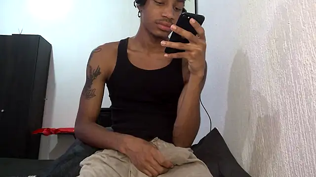 Skinnyblackman online show from March 13, 3:46 am