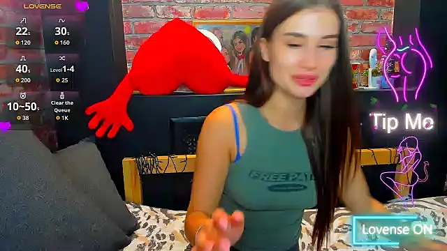 UrJoyy online show from October 19, 2:18 pm