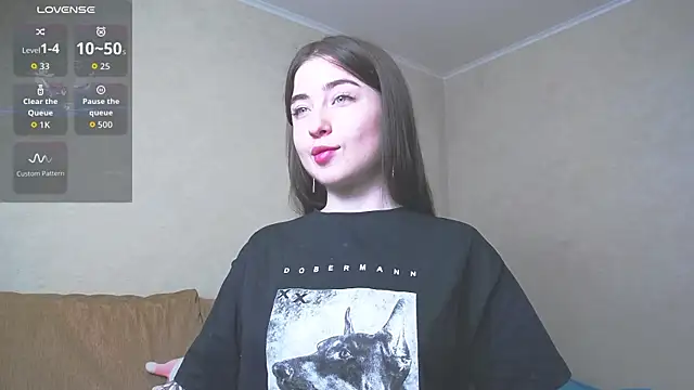 Snapshot of Luxuryalma chatting on May 12, 6:38 pm Luxuryalma online show from May 12, 6:38 pm