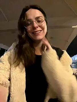 Alicia Hot1 online show from November 16, 5:51 pm