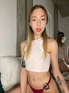 Snapshot of _urbestie_ chatting on September 20, 11:17 pm  urbestie  online show from September 20, 11:17 pm