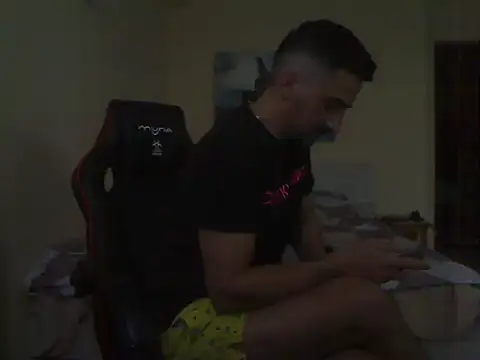 amydamarw online show from December 15, 6:28 am