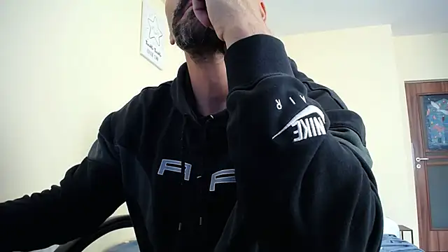 amydamarw online show from April 7, 2:06 pm