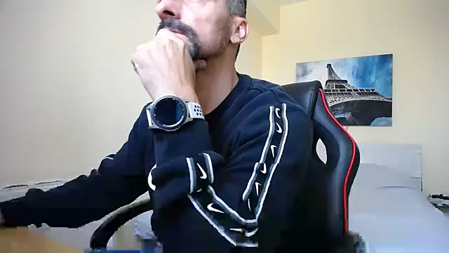 amydamarw online show from April 11, 6:07 am