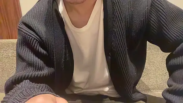 atom0407 online show from January 18, 4:31 pm