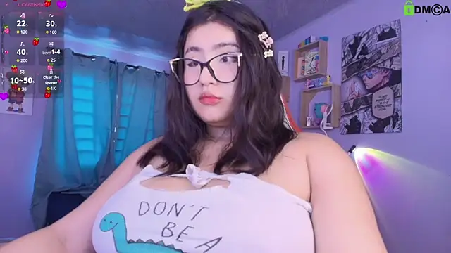 Snapshot of juli_juliana chatting on May 19, 5:52 pm juli juliana online show from May 19, 5:52 pm