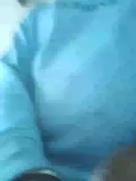 Snapshot of desihulk90 chatting on February 8, 11:12 am desihulk90 online show from February 8, 11:12 am
