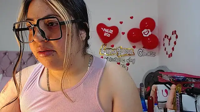 lanaqueen699 online show from February 26, 3:30 pm