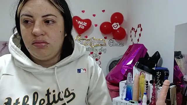 lanaqueen699 online show from March 13, 12:13 pm