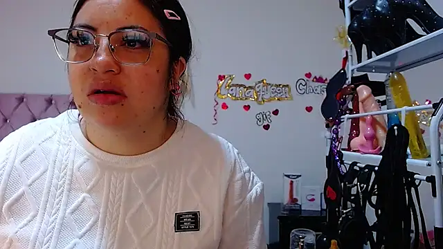 lanaqueen699 online show from November 14, 12:15 pm