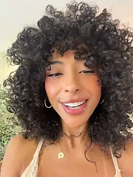 Snapshot of OSHUN_ chatting on July 5, 4:03 pm OSHUN online show from July 5, 4:03 pm