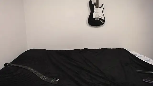 amydeepqueen online show from February 2, 1:43 pm