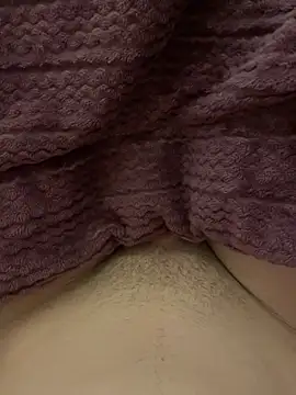 Meeedooo69 online show from January 19, 6:28 am