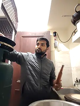 Snapshot of bigvorn6 chatting on February 2, 2:27 pm bigvorn6 online show from February 2, 2:27 pm