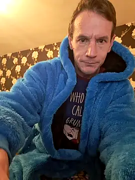 Snapshot of outdoorfun22 chatting on February 20, 6:48 am outdoorfun22 online show from February 20, 6:48 am