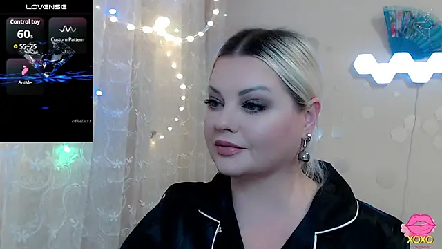 Snapshot of JewellKiss7 chatting on March 15, 9:43 pm JewellKiss7 online show from March 15, 9:43 pm