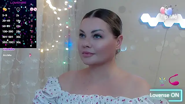 JewellKiss7 online show from June 23, 5:38 am