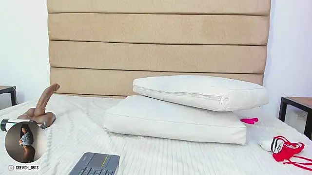 Snapshot of sally_rosses chatting on November 10, 3:44 pm sally rosses online show from November 10, 3:44 pm