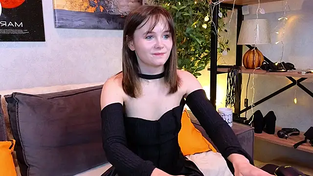 CiriRianonn online show from March 18, 4:26 am