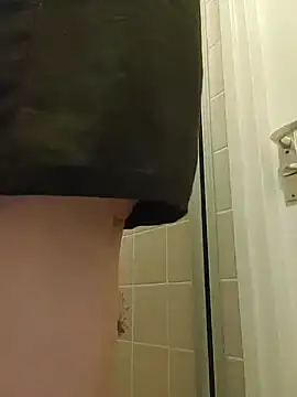 Snapshot of Linda_999 chatting on November 14, 9:19 am Linda 999 online show from November 14, 9:19 am