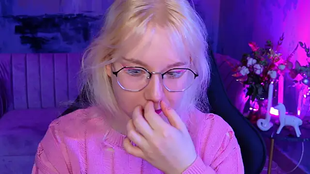 NancyMartinez online show from January 14, 5:08 am