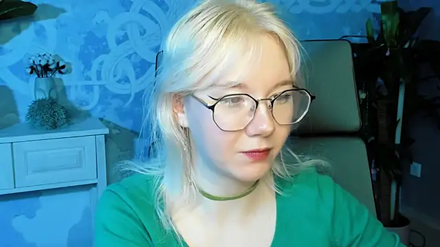 NancyMartinez online show from January 17, 8:13 am