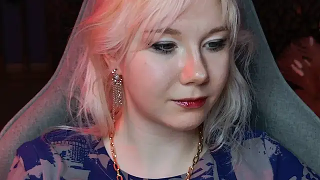 NancyMartinez online show from February 6, 8:18 am