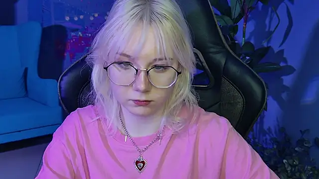 NancyMartinez online show from February 18, 8:16 am