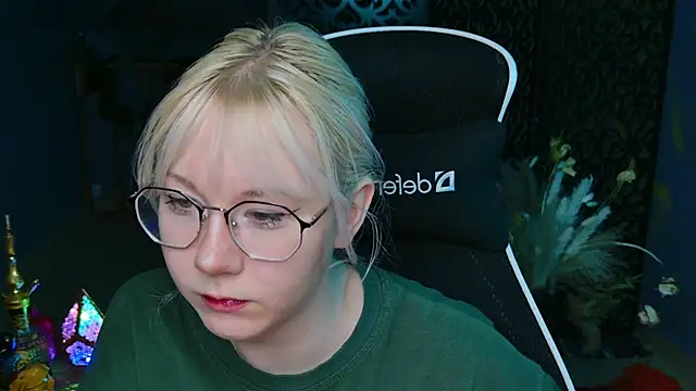 NancyMartinez online show from February 20, 5:12 am