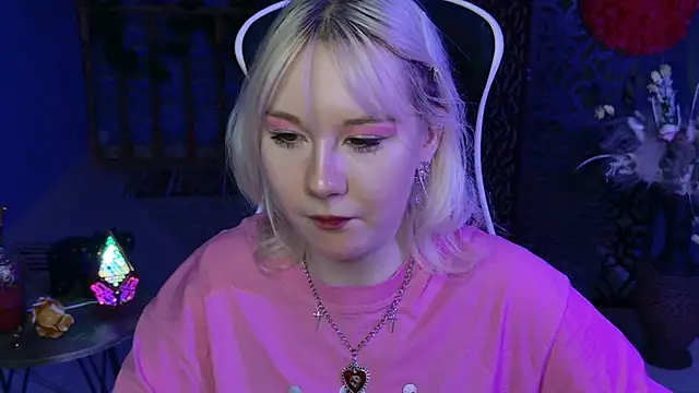 NancyMartinez online show from March 19, 8:12 am