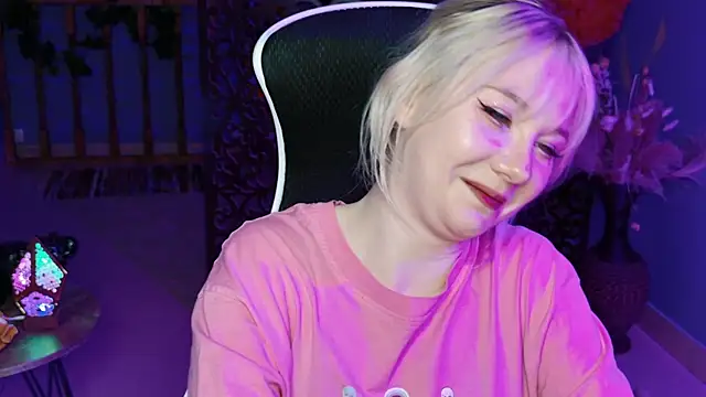 NancyMartinez online show from March 20, 8:20 am