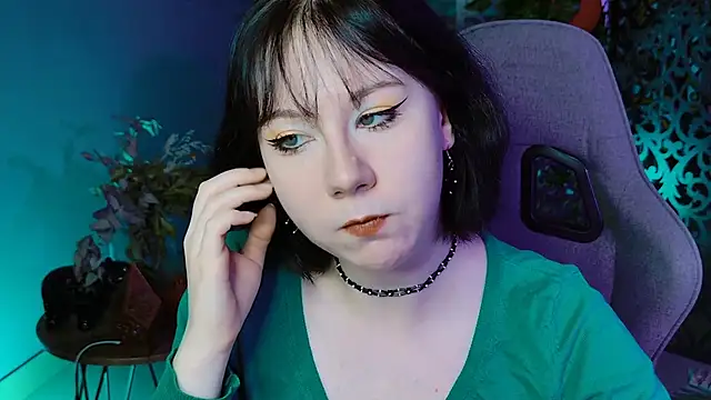 NancyMartinez online show from October 9, 5:05 am