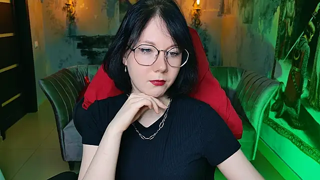 NancyMartinez online show from October 15, 9:09 am