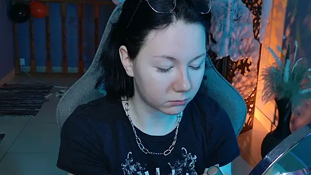 NancyMartinez online show from October 27, 5:11 am