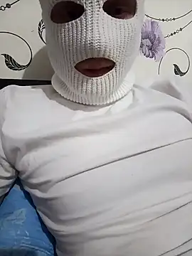 red red00 online show from February 10, 2:37 pm