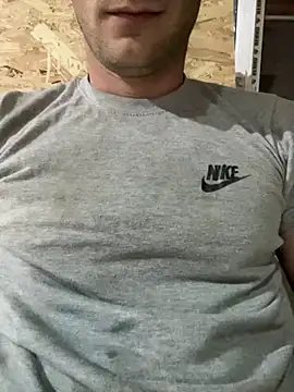 red red00 online show from September 14, 3:44 pm