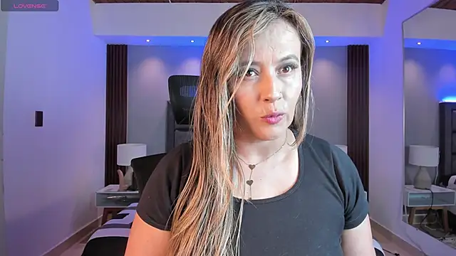 Susann Ross online show from January 10, 11:01 am