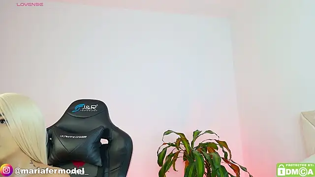 Mariafer05 online show from December 22, 5:10 pm