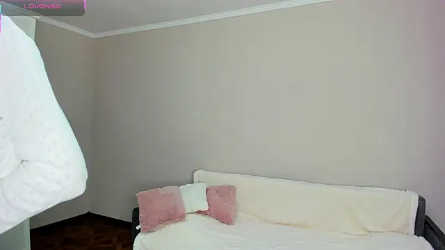 -Sacura- online show from September 12, 4:07 pm