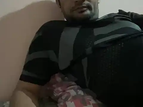 NiceBoy9099 online show from January 14, 5:07 pm